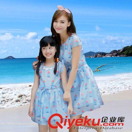 新款五 2015夏新款親子裝 韓版圓領(lǐng)短袖碎花短褲套裝母女裝