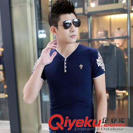 熱銷(xiāo)爆款 2015夏季新款男士短袖T恤 韓版修身男裝V領(lǐng)短袖打底衫潮原始圖片2