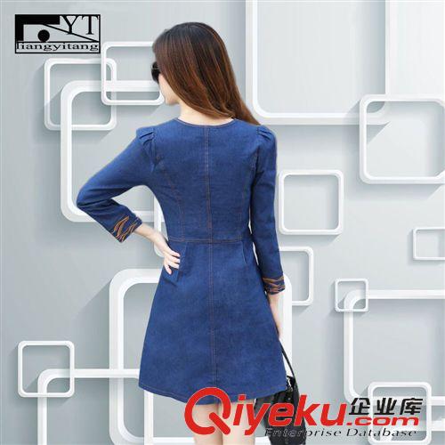 精品女裝上衣 2015春韓女裝新款 大碼寬松修身泡泡袖顯瘦收腰 A字裙牛仔連衣裙原始圖片3