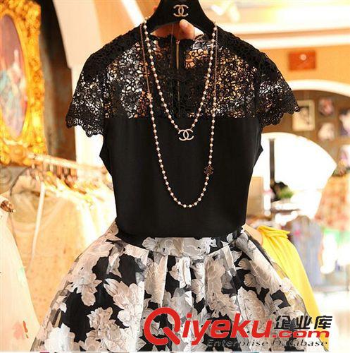 2015年夏裝爆款TOP 2015新款夏裝歐洲站鏤空蕾絲上衣歐美歐根紗蓬蓬連衣裙 夏季套裝原始圖片3