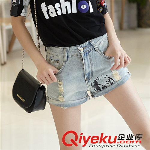 {下褲裙區(qū)} 女裝新款女韓版修身百搭中腰牛仔短褲復(fù)古多口袋顯瘦熱褲