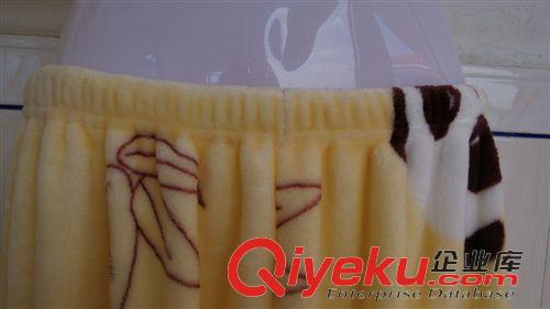 水貂絨/法蘭絨/珊瑚絨 睡衣家居服 冬季超柔女士連帽法蘭絨熊貓睡衣家居服 水貂絨法蘭絨睡衣批發(fā)原始圖片3