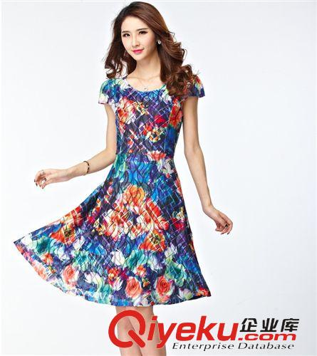 大碼女裝 2015新款夏裝圓領(lǐng)雪紡?fù)ㄇ趦?yōu)雅繡花顯大碼連衣裙 女