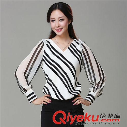 梓堯服飾實拍專區(qū) 2015夏裝韓版寬松圓領(lǐng)短袖系帶不規(guī)則甜美印花假兩件雪紡連衣裙