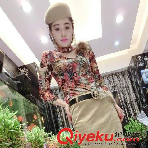 店主推薦 2015#新款 性感小V領單肩仿狐貍毛花色打底小衫T恤原始圖片3