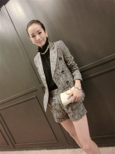 休閑套裝系列 歐洲站秋裝新款 氣質麻料修身西裝+短褲 套裝原始圖片2