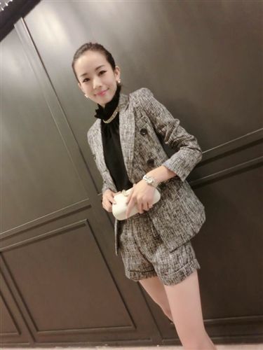休閑套裝系列 歐洲站秋裝新款 氣質麻料修身西裝+短褲 套裝原始圖片3