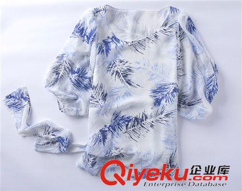 店長(zhǎng)推薦 2015夏季韓版新款燈籠袖碎花打底中袖雪紡衫原始圖片2