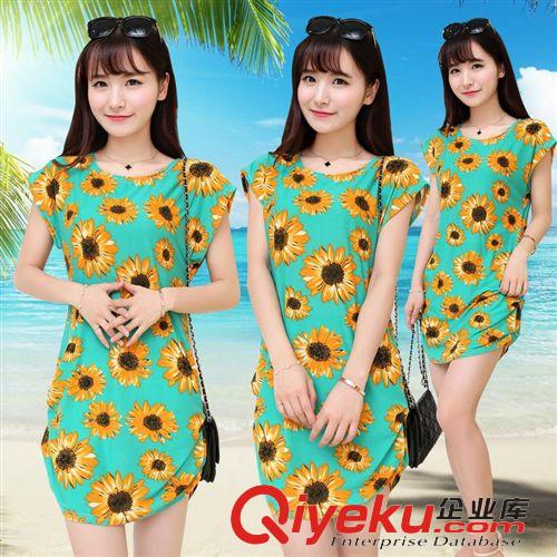 連衣裙 網(wǎng)店代理創(chuàng)業(yè)女裝圓領(lǐng)蝙蝠袖花色夏季百搭沙灘連衣裙子