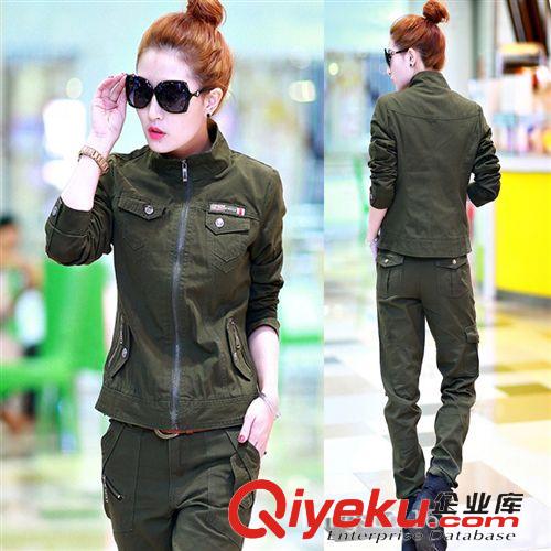 現(xiàn)貨軍服 2015女式迷彩服軍綠色 長(zhǎng)褲+軍綠上衣+迷彩Ｔ恤Ｆ1596原始圖片2