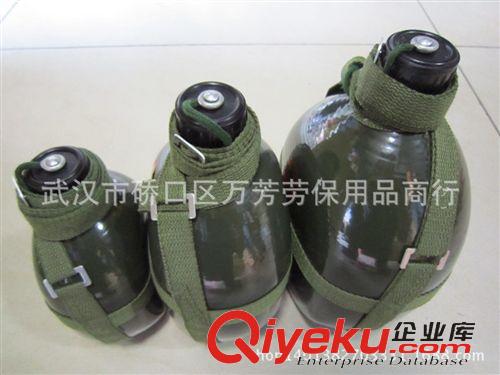 戶外水壺、背包、帳篷、吊床 批發(fā)學(xué)校學(xué)生軍訓(xùn)綠色1升背水壺戶外運(yùn)動背帶鋁合金水壺原始圖片3