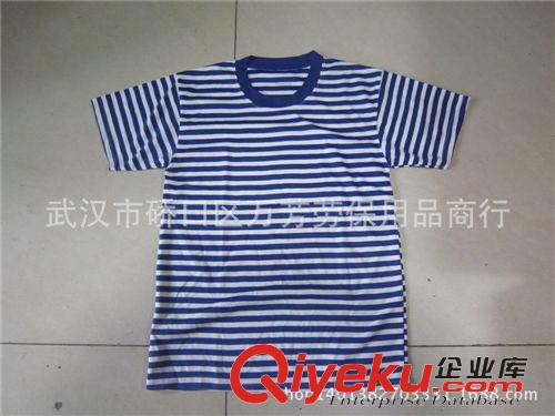 體能服、個(gè)性T恤 廠家批發(fā)繡花T恤刺繡雞心領(lǐng)緊身修身黑白短袖汗衫背心