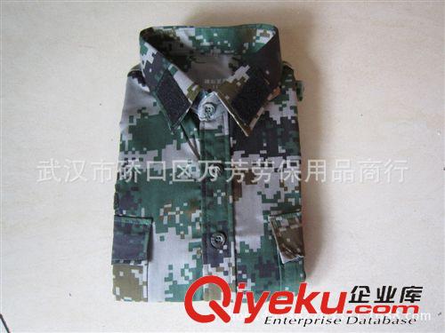 軍訓(xùn)服裝、鞋帽 新式林地數(shù)碼迷彩服短袖套裝夏作訓(xùn)服叢林迷彩夏季訓(xùn)練服原始圖片2