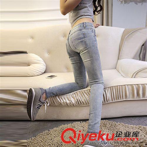 牛仔類 破洞牛仔褲女修腳褲垮褲淺色純棉韓版女式牛仔褲免費代理批發