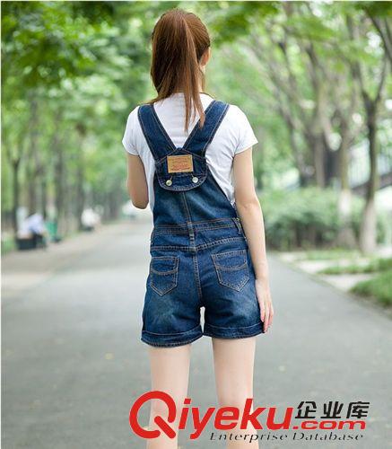 3.16女款第3波上新 2015春夏新款背帶褲女 學院風時尚修身連體短褲 批發原始圖片3
