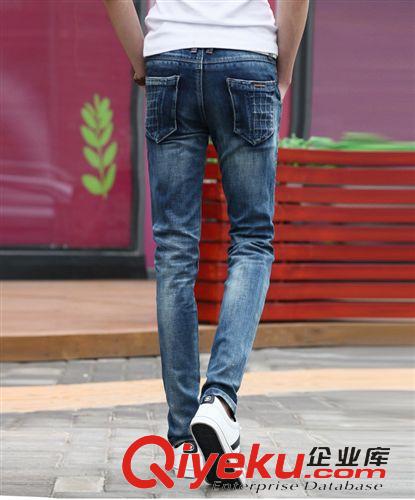 男式牛仔專場 2015春夏新款彈力修身小腳窄腳男式牛仔褲 韓版時尚百搭抓紋長褲原始圖片3