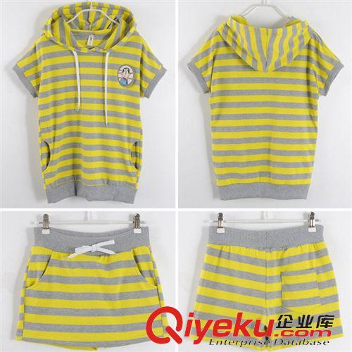 女式運動休閑套裝 2015春夏款清倉 女式條紋休閑連帽衛(wèi)衣套裝 運動休閑套裝女批發(fā)原始圖片3