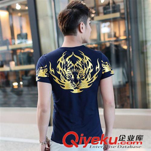 男裝T恤 網(wǎng)店代理模特實(shí)拍數(shù)據(jù)包代理 圓領(lǐng)燙金老虎頭小清新靚仔打底衫棉原始圖片3