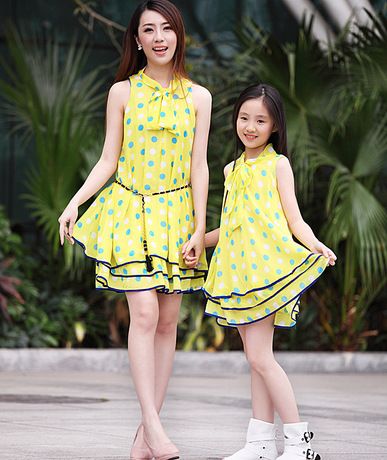 2015親子裝新品 親子裝夏裝波點雪紡韓版無袖母女親子裝夏裝沙灘連衣裙