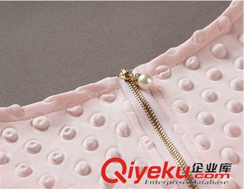 休閑套裝 歐洲站2015凹凸泡泡設(shè)計(jì)短袖T恤+高腰闊腿短褲套裝原始圖片2