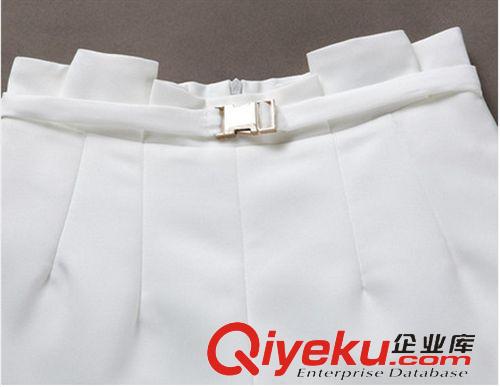 休閑套裝 歐洲站2015凹凸泡泡設(shè)計(jì)短袖T恤+高腰闊腿短褲套裝原始圖片3