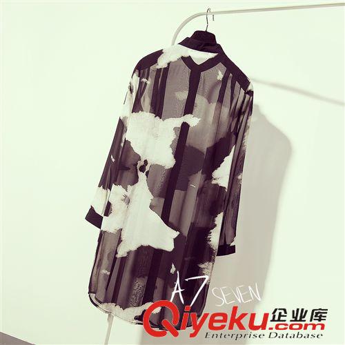 防曬衣 2015春裝新款韓版女大碼女裝防曬衣水墨畫寬松顯瘦長款雪紡襯衫原始圖片2