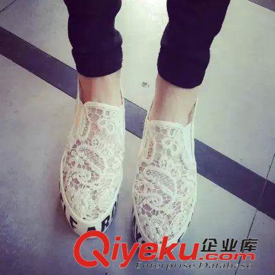 4月1日——4月5日新品 2015春新款歐美方頭淺口蝴蝶結漆皮平底單鞋韓版四季甜美女鞋批發
