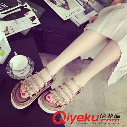5月{dy}波新品 2015夏季新款歐美潮金屬鏈條松糕鞋套趾厚底羅馬涼鞋韓版女鞋批發(fā)原始圖片3