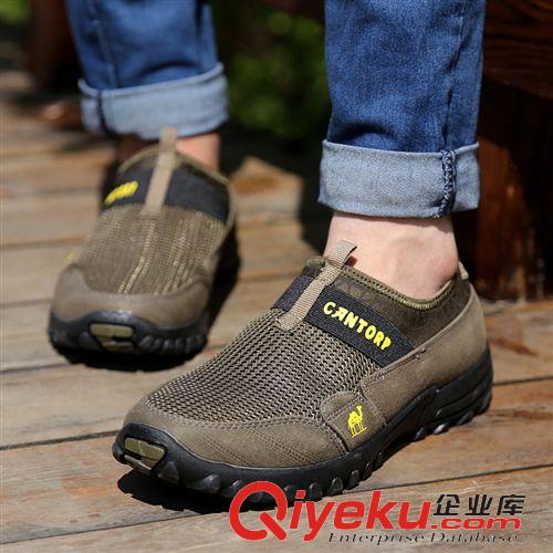 鏤空網(wǎng)布透氣鞋 夏季爆款男士鏤空網(wǎng)布鞋男士懶人套腳鞋男士休閑透氣鞋網(wǎng)面運(yùn)動(dòng)鞋原始圖片2