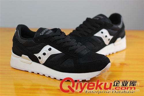 索康尼Saucony 索康尼男女休閑運動鞋 Saucony 校園復(fù)古輕便慢跑情侶鞋廠家直銷