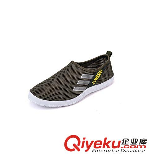 運(yùn)動(dòng)鞋2 201夏季網(wǎng)面運(yùn)動(dòng)鞋男鞋透氣網(wǎng)鞋女輕便跑步鞋一腳蹬情侶網(wǎng)布鞋子
