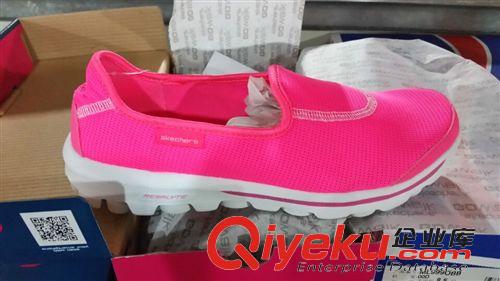 斯凱奇 Skechers skechers斯凱奇 gowalk時(shí)尚女單鞋 超輕舒適豆豆鞋休閑女鞋