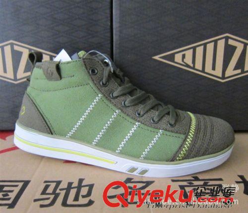 男女鞋品牌A 風(fēng)度男鞋批發(fā)，中幫網(wǎng)布男板鞋批發(fā) 求質(zhì)男式板鞋運(yùn)動(dòng)鞋批發(fā)tj