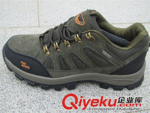 登山鞋 【供應】男戶外登山鞋  時尚耐磨戶外鞋 情侶戶外登山鞋批發(fā)原始圖片3
