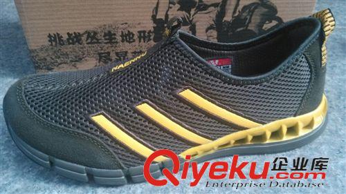運(yùn)動(dòng)鞋 男式休閑鞋一腳蹬懶人鞋韓版滑板鞋輕便透氣網(wǎng)布男鞋子戶外網(wǎng)鞋原始圖片2