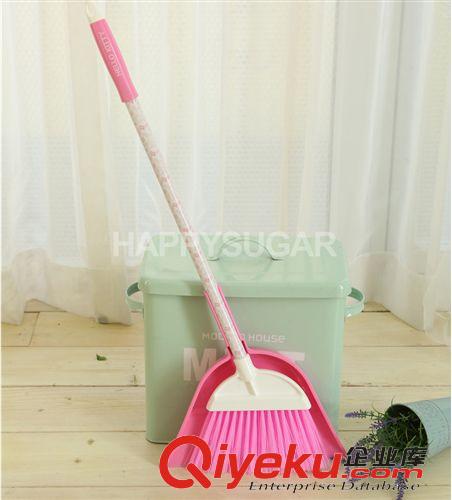 客廳日用 韓國zphellokitty 凱蒂貓 掃把簸箕套裝組合原始圖片2