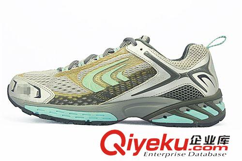 戶外運動鞋 戶外運動舒適耐磨徒步登山運動鞋子 品牌代加工 出口貿易批發接單