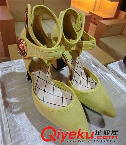 2015{zx1}款體驗(yàn)區(qū) 女鞋2015歐洲涼靴站明星孫儷同款尖頭一字扣女涼鞋粗跟高跟女單鞋原始圖片2