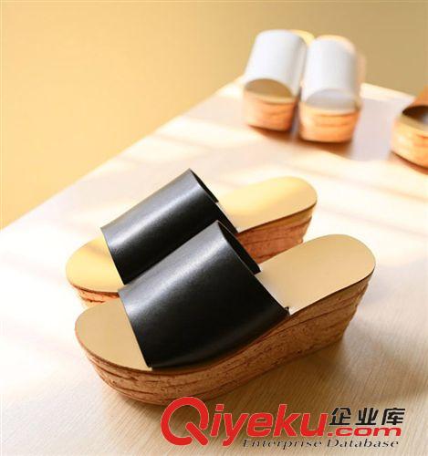 涼鞋 包郵最潮的厚底涼拖鞋法國dp同款露趾zp女鞋防水臺女涼鞋原始圖片2