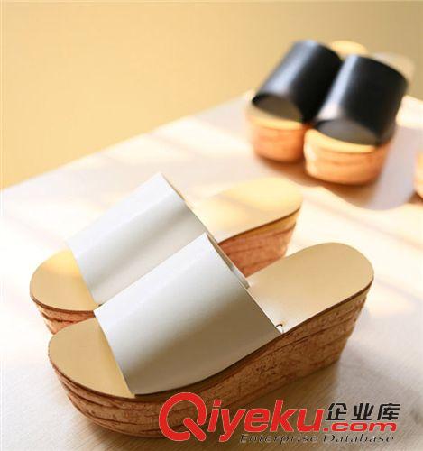 涼鞋 包郵最潮的厚底涼拖鞋法國dp同款露趾zp女鞋防水臺女涼鞋原始圖片3