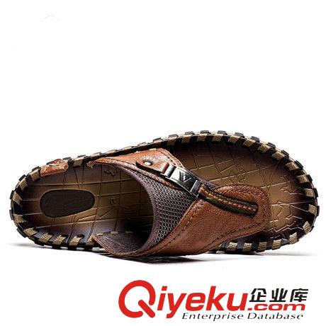皮鞋 頭層小牛皮手工涼拖鞋潮流個(gè)性沙灘鞋 男士夏季zp人字拖鞋批發(fā)原始圖片3