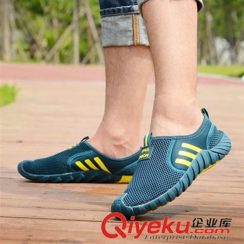 情侶鞋 情侶鞋 網(wǎng)布情侶鞋 透氣鏤空情侶鞋 防撞耐磨增高情侶鞋