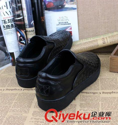 男鞋 經(jīng)典款潮流手工編織真皮時(shí)尚休閑船鞋低幫男鞋樂(lè)福鞋批發(fā)原始圖片2