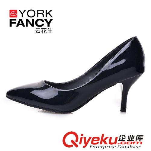 單鞋 秋季女鞋 黑色尖頭高跟鞋 時尚細(xì)跟紅色職業(yè)工作鞋漆皮單鞋淘原始圖片2