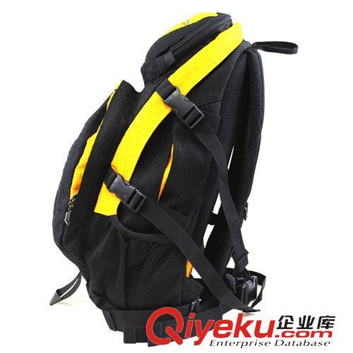 戶外類產品 零度雙肩背包戶外休閑背包80309多功能包庫存緊張特惠價zp包郵