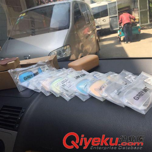 其他外貿(mào)小商品 2015春夏季新款偏光墨鏡 明星同款 太陽(yáng)眼鏡批發(fā)0314