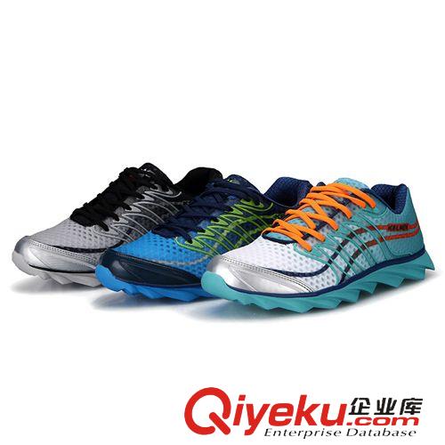 休閑鞋 新款熱賣 時(shí)尚情侶運(yùn)動(dòng)休閑鞋 舒適透氣網(wǎng)面男女減震防滑休閑鞋原始圖片3