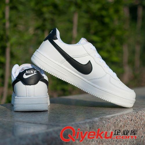 跑步鞋 AF1空軍一號 air force 1板鞋 男女韓版潮高低幫情侶運動鞋全白色原始圖片2