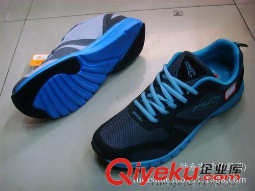運(yùn)動(dòng)鞋 時(shí)尚淘寶熱賣(mài)雙層網(wǎng)面運(yùn)動(dòng)鞋，tj雙色大底品牌鞋原始圖片3