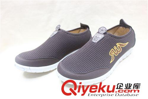 運(yùn)動(dòng)鞋 批發(fā)供應(yīng)字母系列舒適軟底透氣運(yùn)動(dòng)鞋  時(shí)尚中性老北京布鞋原始圖片2